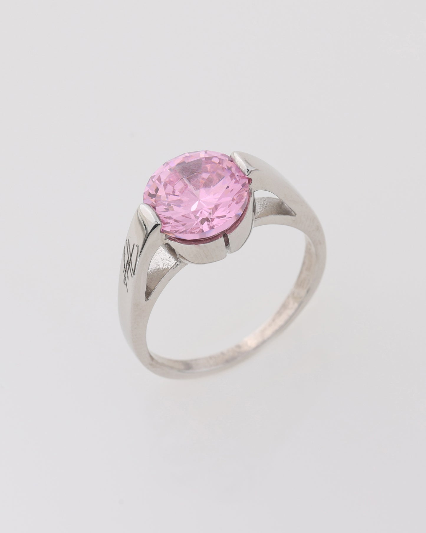 Becoming Stone 10mm - Pink