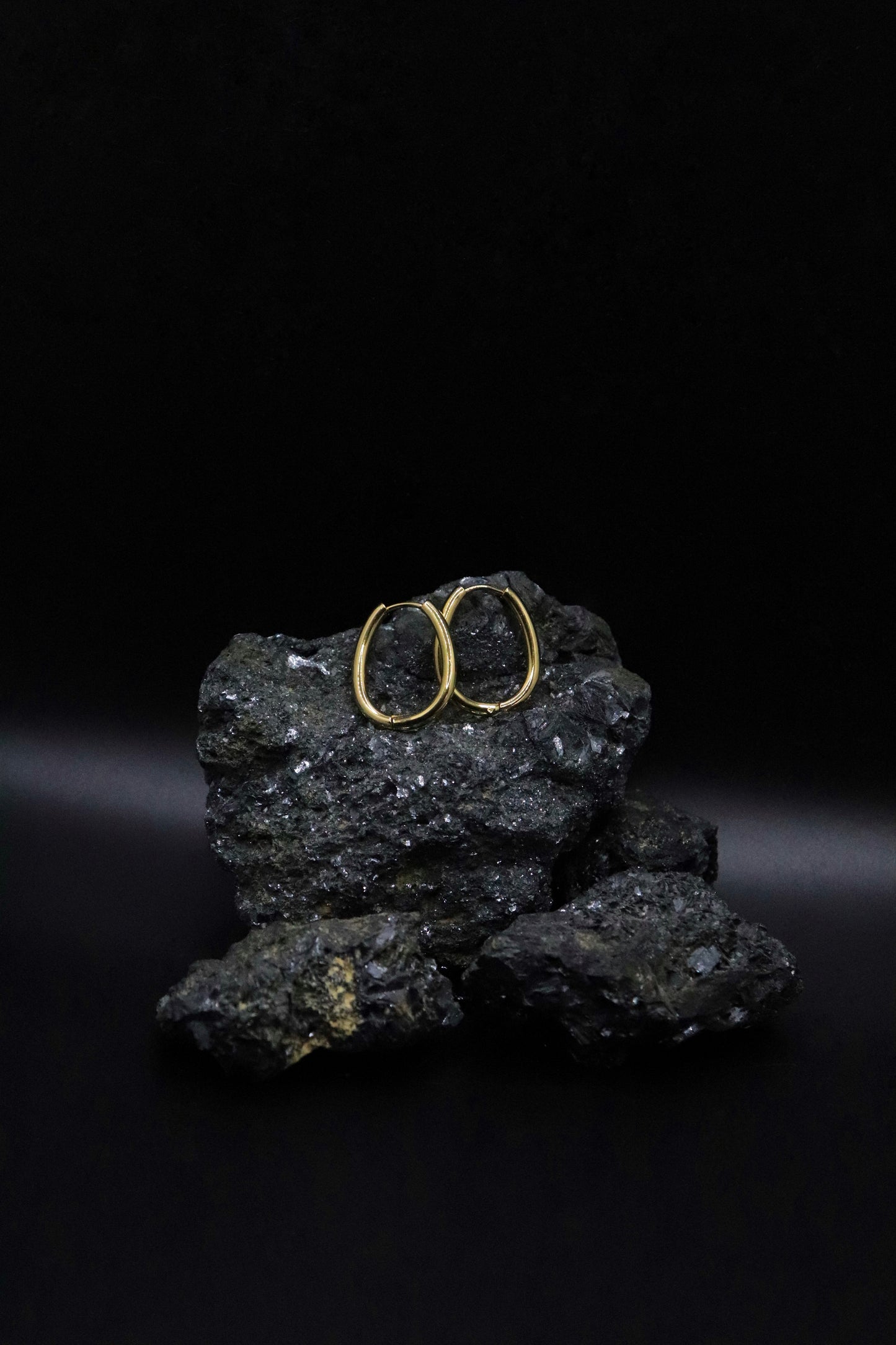 Jaqueline Earrings - Gold